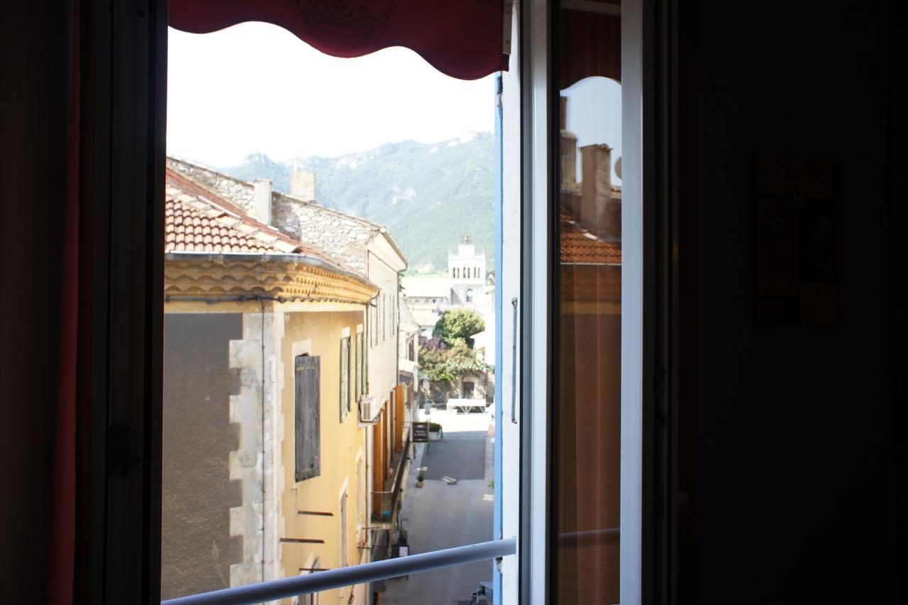 Hotel Des Alpes Ді Екстер'єр фото